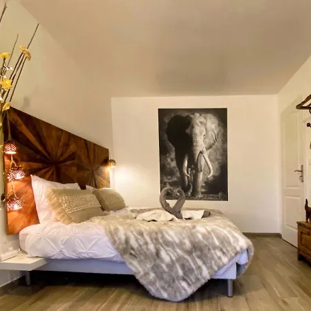 L'osmose Avec Balcon, 3mn Place Chateau Apartament *